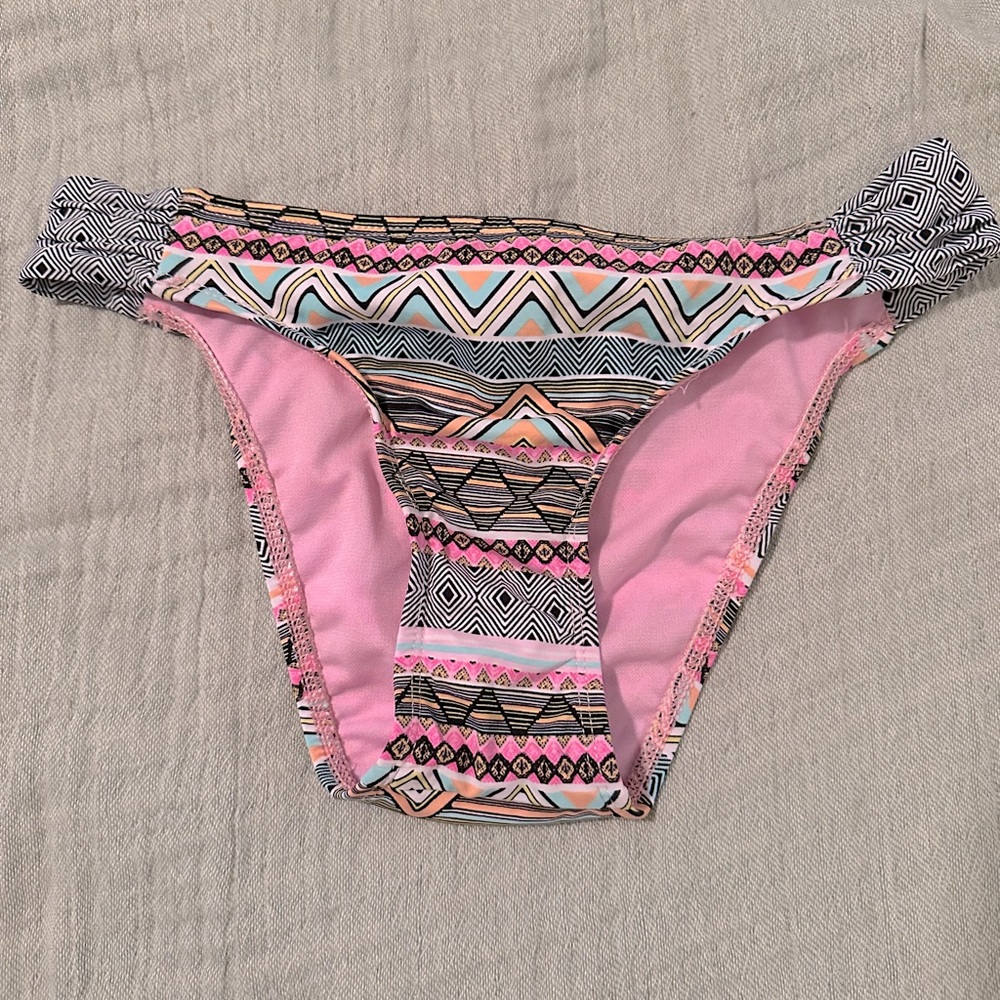 Multi colored and pattern BOHO bikini bottoms.